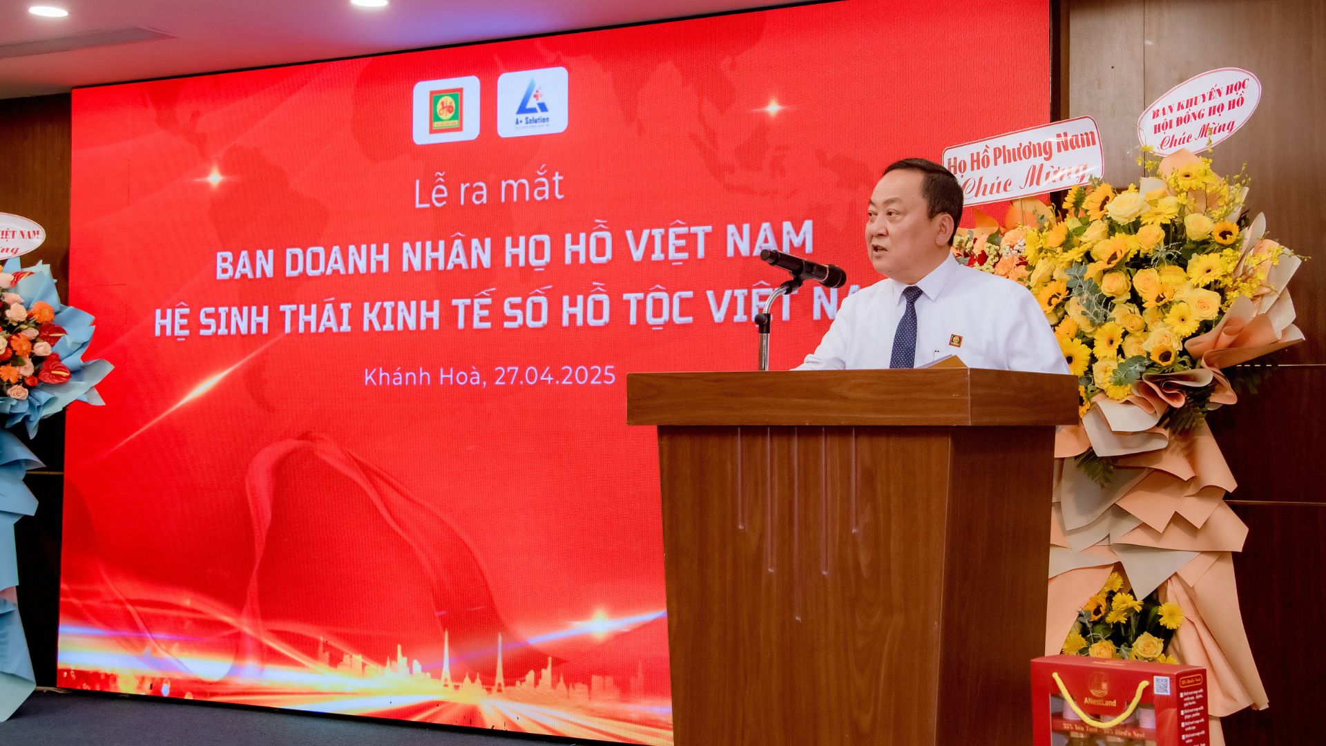 ong-ho-thanh-hai-phat-bieu