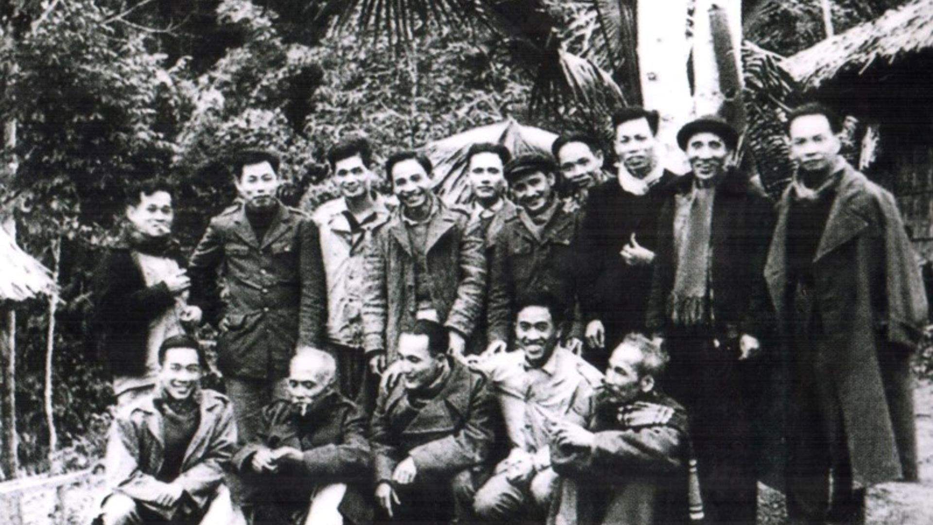 nhung-nhan-vat-kiet-xuat-cua-chi-ho-ho-quynh-doi